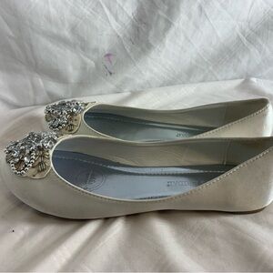 David’s Bridal Elegant Cream Flats with Embellishments wedding party shoes size7